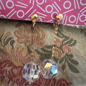 Earrings Vintage dangling rhinestone clip on earrings